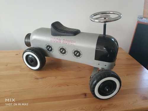 Voiture porteur métal moon - voiture, en